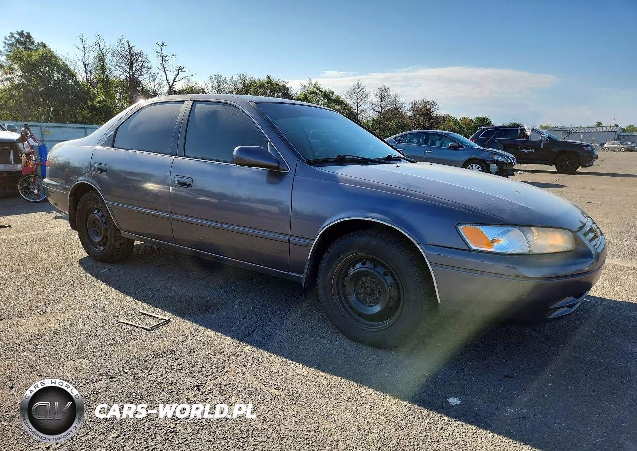 1998 Toyota Camry Le V6 VIN:4T1BF22K2WU073451 - 4