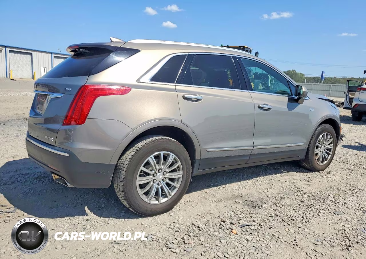 2018 Cadillac Xt5 Luxury VIN:1GYKNCRS2JZ117344 - 3