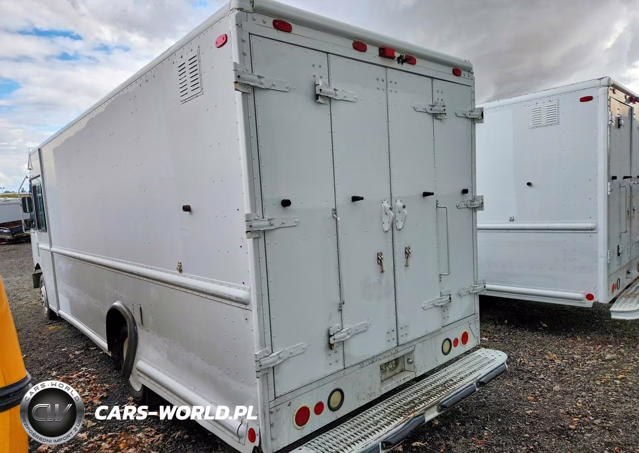 2007 Freightliner Chassis M Line Walk-In Van VIN:4UZAANBW17CX54089 - 2