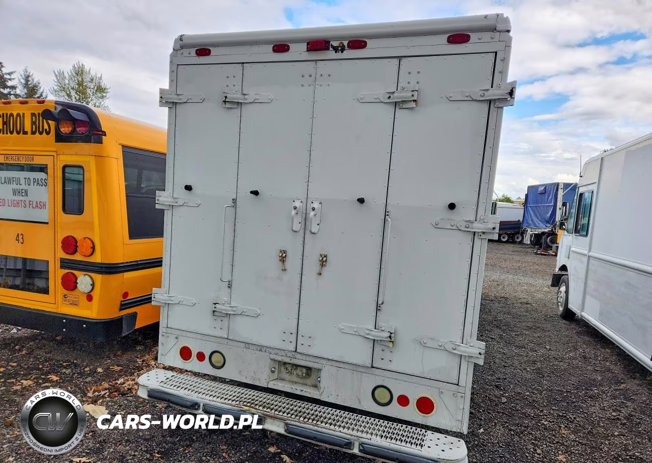 2007 Freightliner Chassis M Line Walk-In Van VIN:4UZAANBW17CX54089 - 6