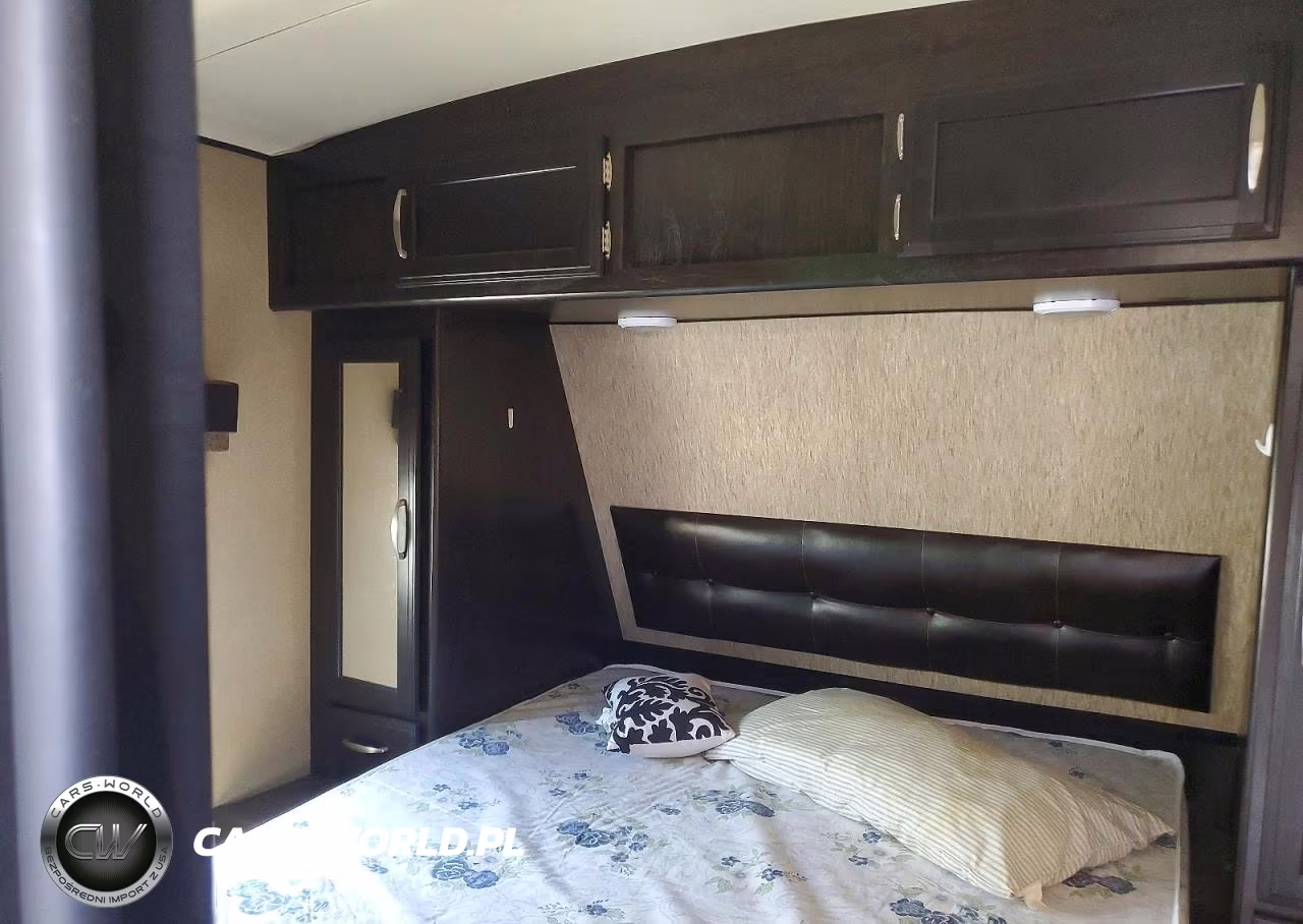 2017 Grand Design Imagine Camper VIN:573TE332XH3403807 - 5