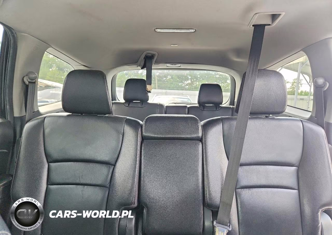 2016 Honda Pilot Touring VIN:5FNYF5H99GB024164 - 10