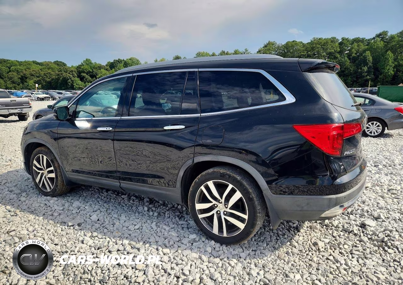 2016 Honda Pilot Touring VIN:5FNYF5H99GB024164 - 2