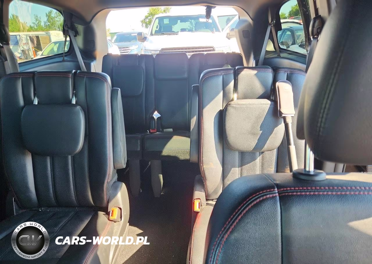 2019 Dodge Grand Caravan Gt VIN:2C4RDGEG9KR740049 - 10