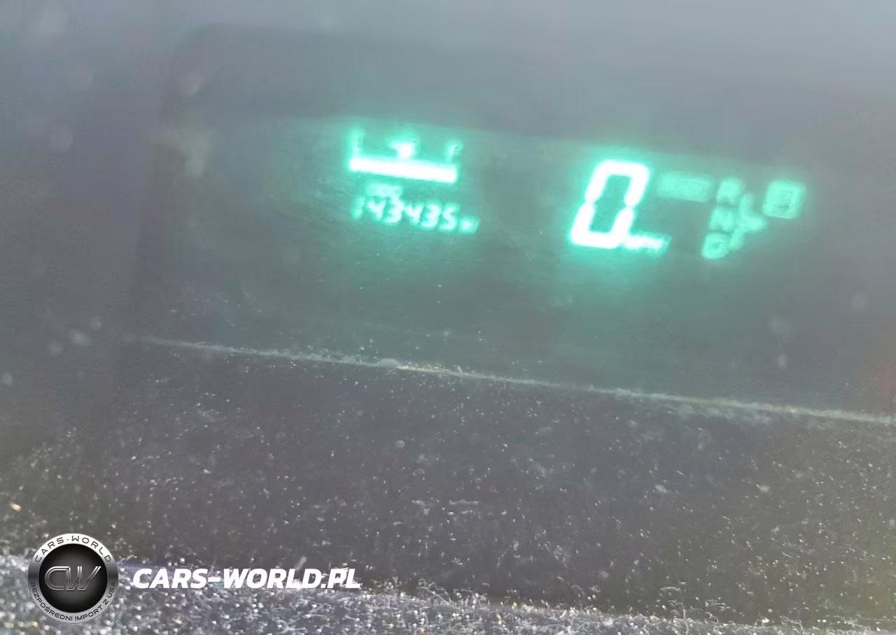 2005 Toyota Prius Base VIN:JTDKB20U953049950 - 9