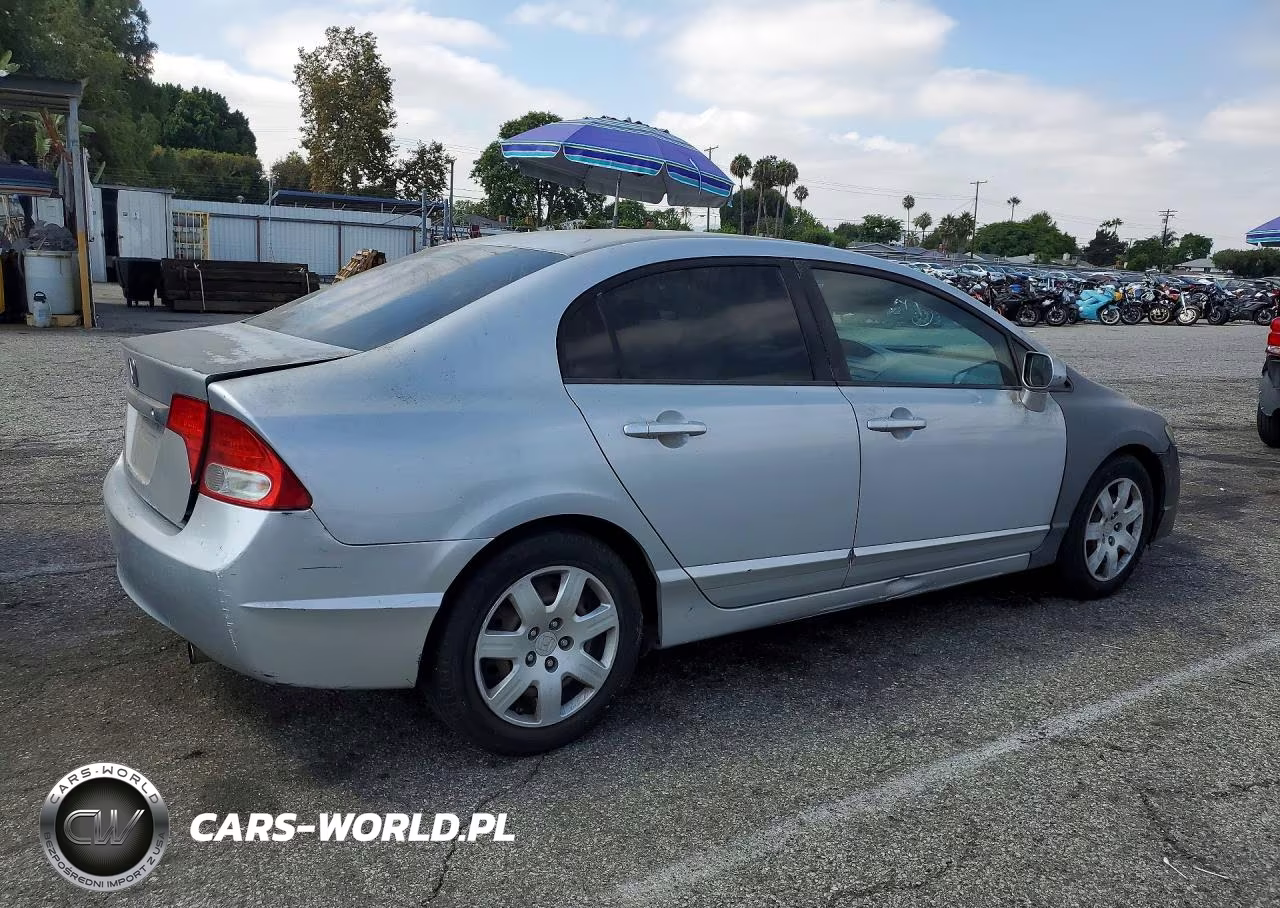 2010 Honda Civic Lx VIN:2HGFA1F57AH583374 - 3