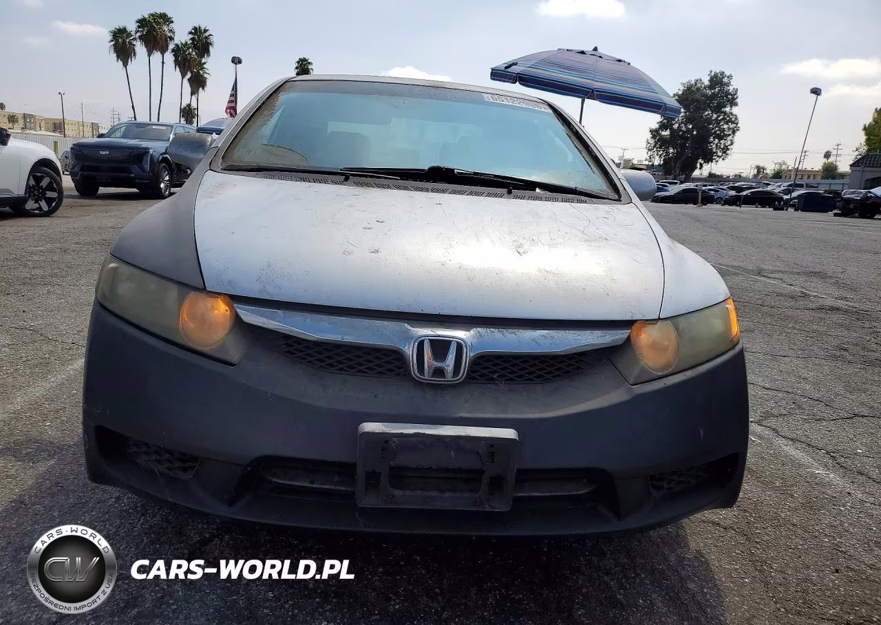 2010 Honda Civic Lx VIN:2HGFA1F57AH583374 - 5