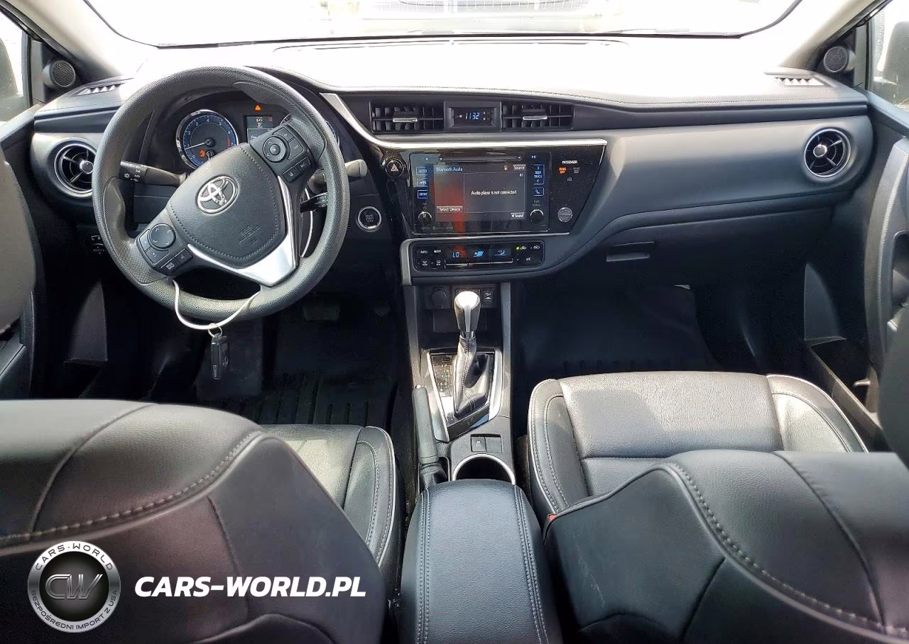 2017 Toyota Corolla Xle VIN:5YFBURHE4HP630588 - 8