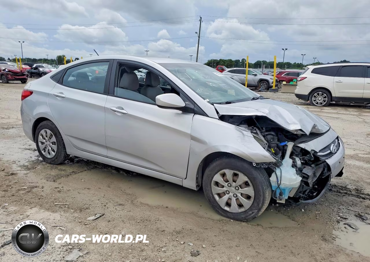 2015 Hyundai Accent Gls VIN:KMHCT4AE8FU873059 - 4