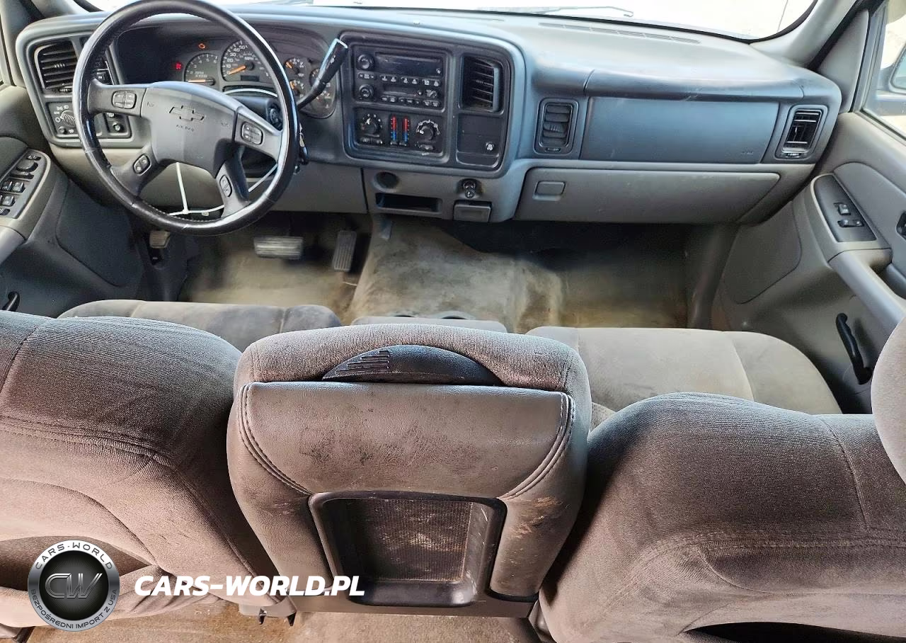 2005 Chevrolet Tahoe K1500 VIN:1GNEK13Z25R273760 - 8