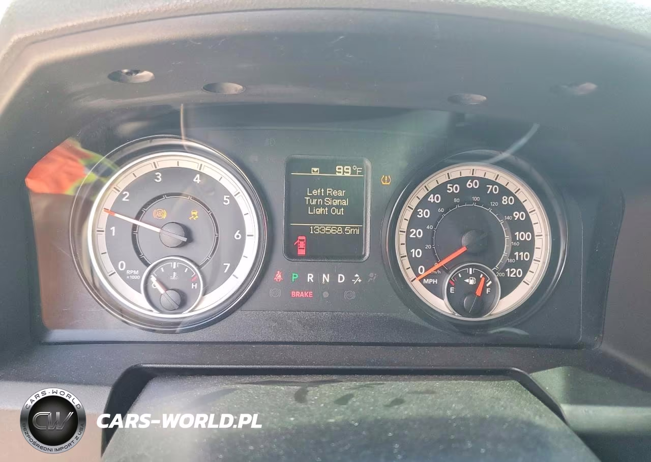 2018 Ram 1500 St VIN:1C6RR6FG3JS296651 - 9