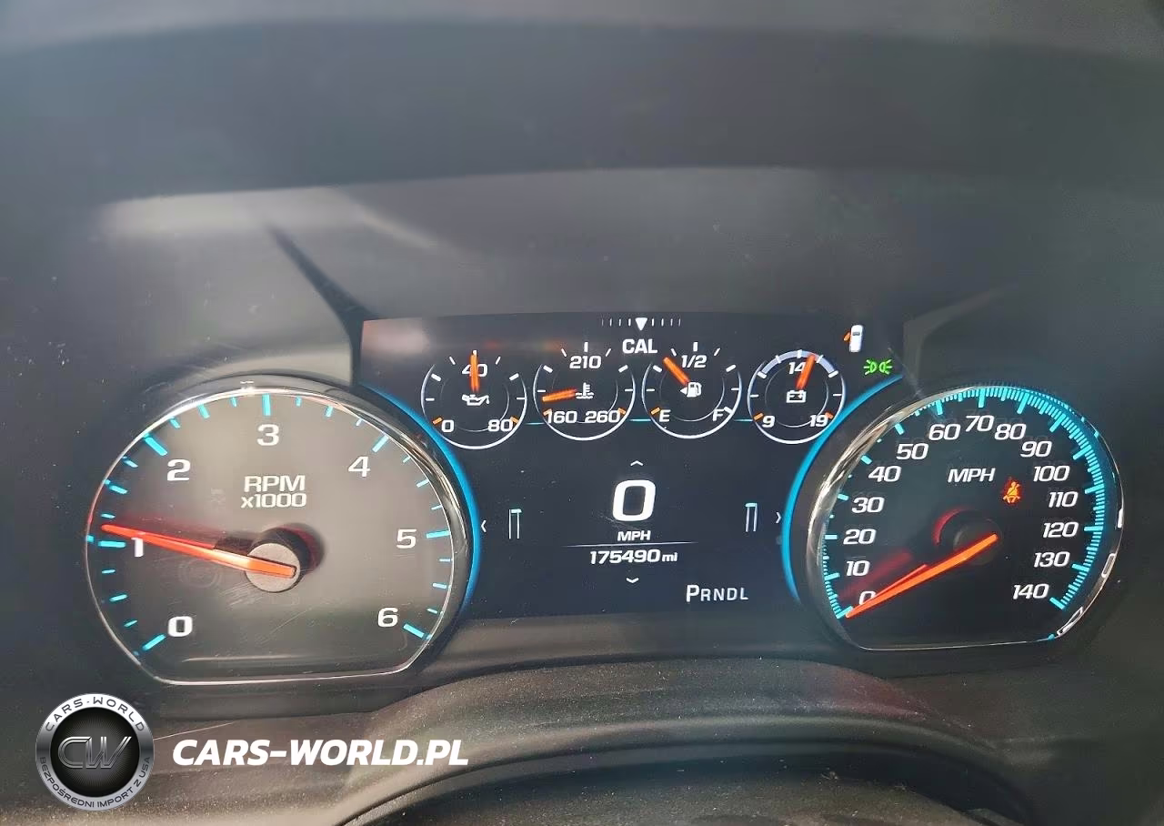 2017 Chevrolet Suburban K1500 Lt VIN:1GNSKHKC4HR349203 - 9