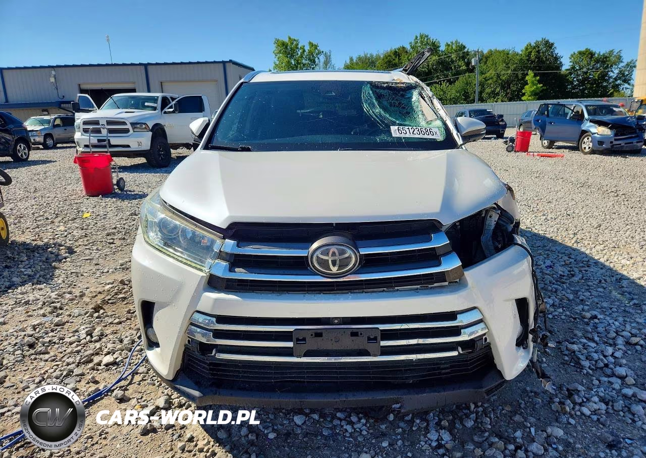 2017 Toyota Highlander Limited VIN:5TDDZRFH1HS394254 - 5