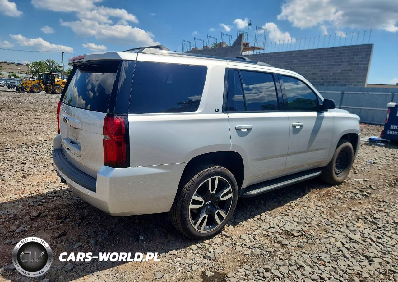 2019 Chevrolet Tahoe K1500 Lt VIN:1GNSKBKCXKR147177 - 3