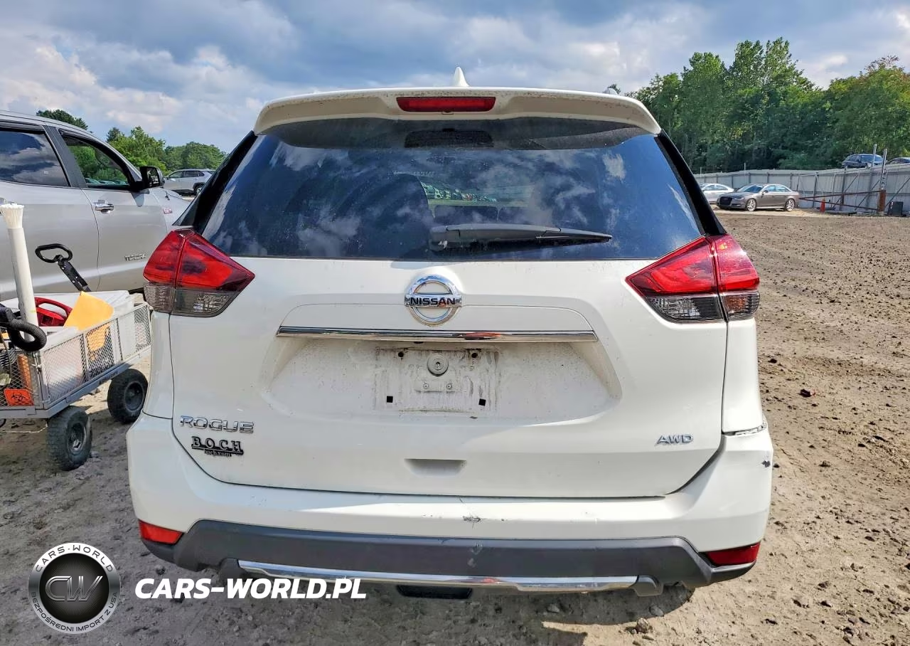 2017 Nissan Rogue S VIN:5N1AT2MV3HC818972 - 6