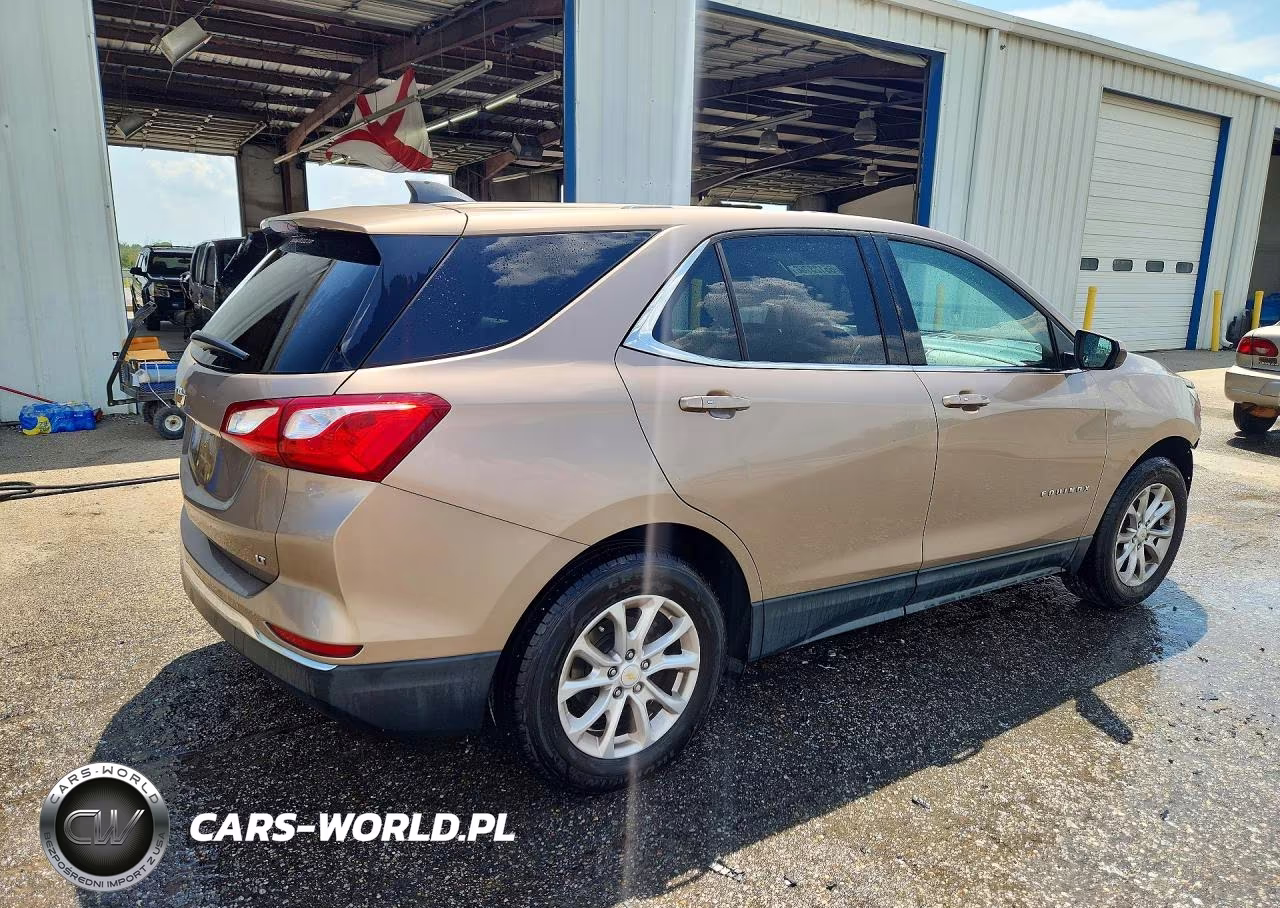 2019 Chevrolet Equinox Lt VIN:2GNAXKEV4K6221912 - 3