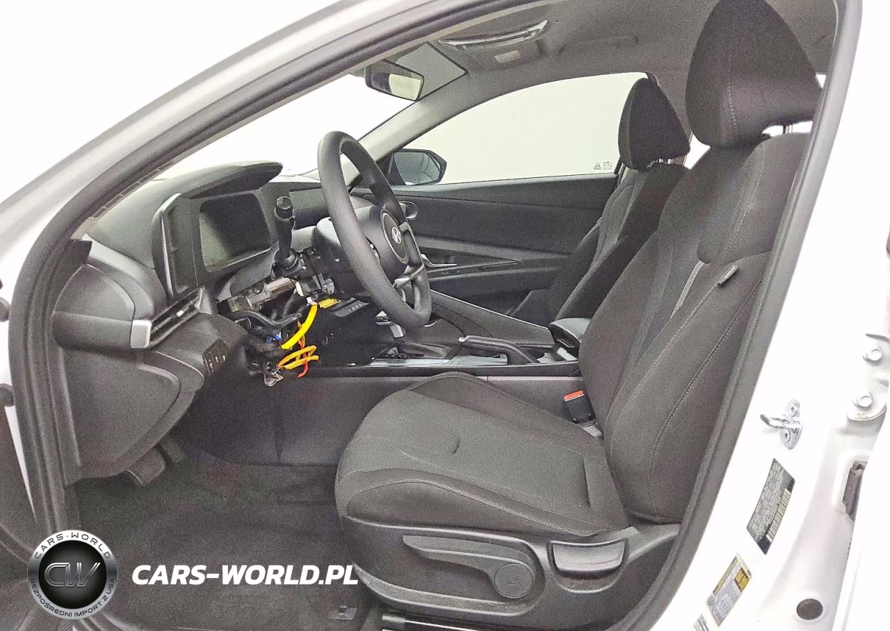 2025 Hyundai Elantra Se VIN:KMHLL4DG2SU003315 - 7