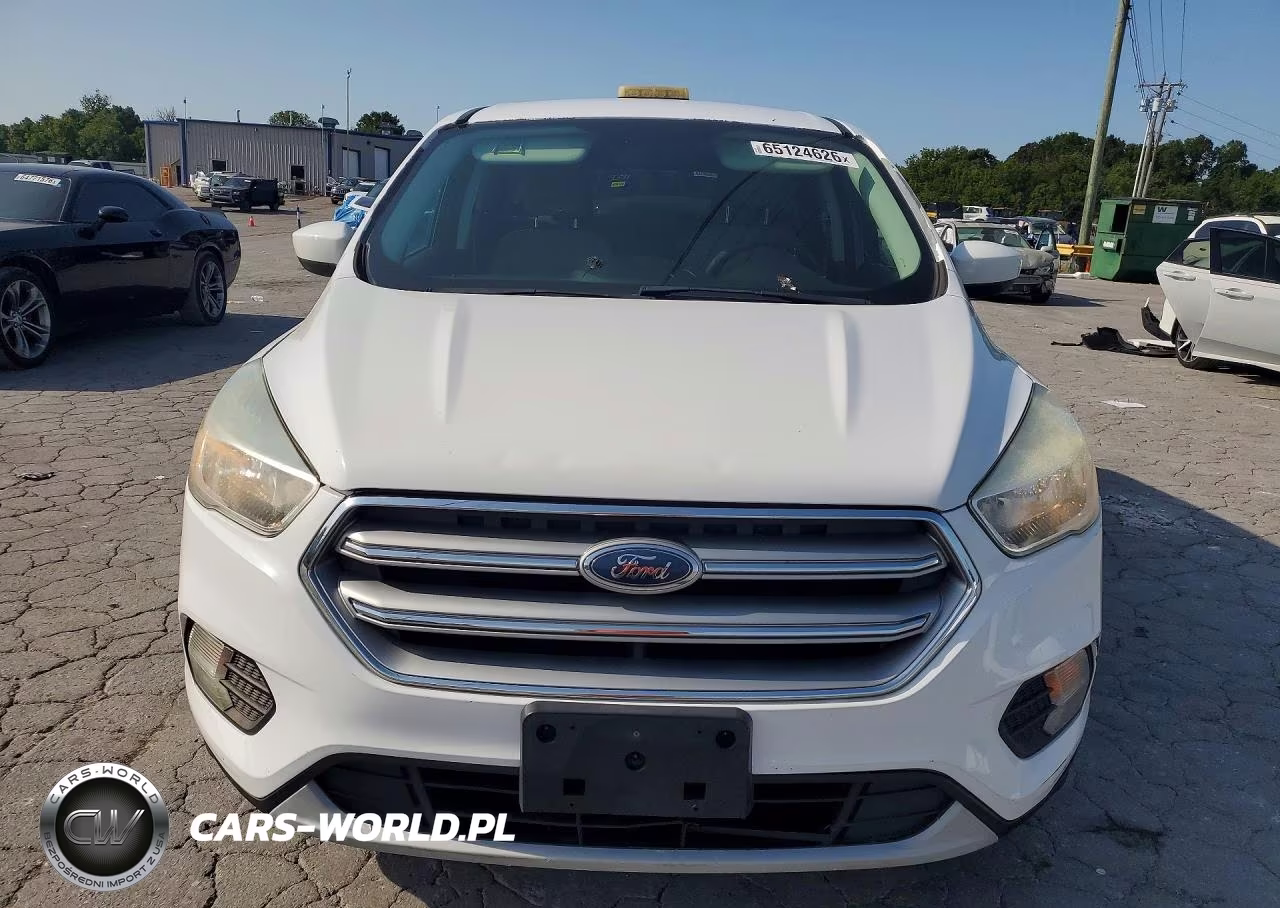 2017 Ford Escape Se VIN:1FMCU0GD2HUD78315 - 5