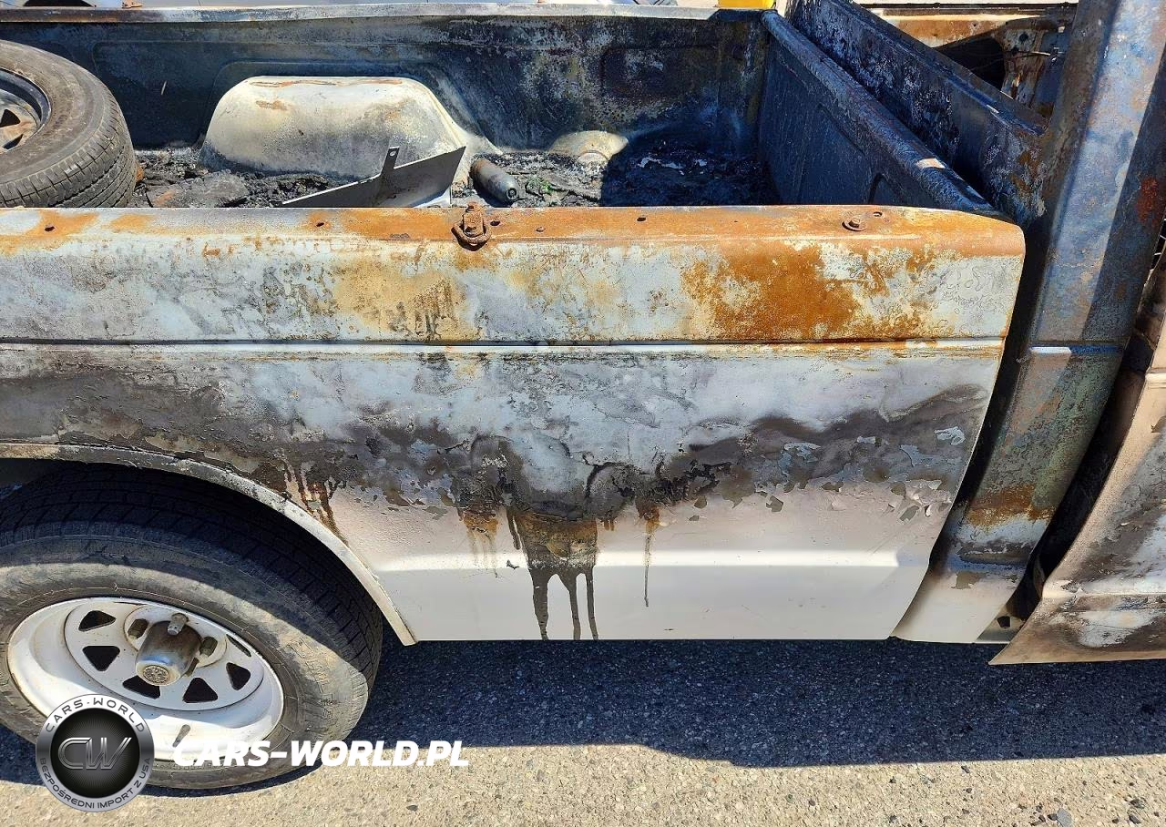 1988 Chevrolet S Truck S10 VIN:1GCCS14Z6J8227895 - 10