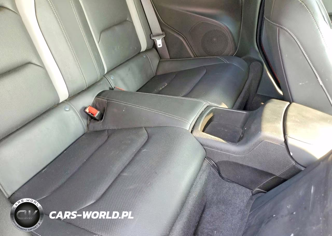 2023 Chevrolet Camaro Lt VIN:1G1FD3DX0P0136624 - 10