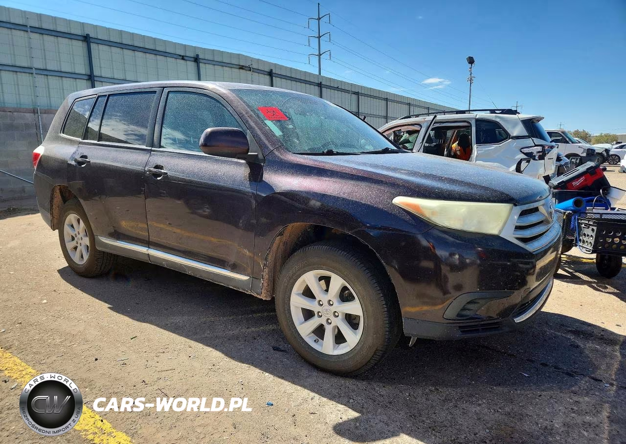 2013 Toyota Highlander Base VIN:5TDBK3EH9DS207377 - 4