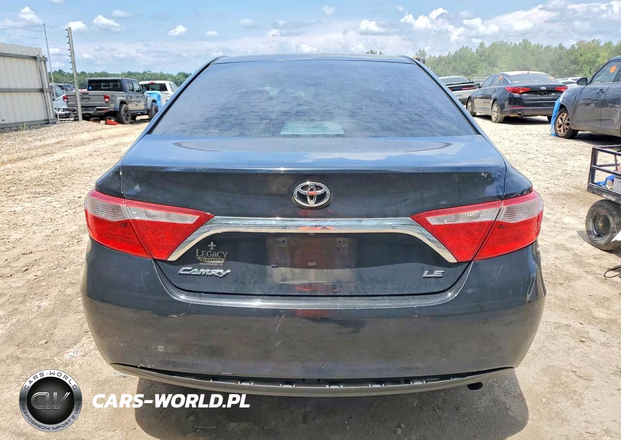 2015 Toyota Camry Le VIN:4T4BF1FK6FR497144 - 6