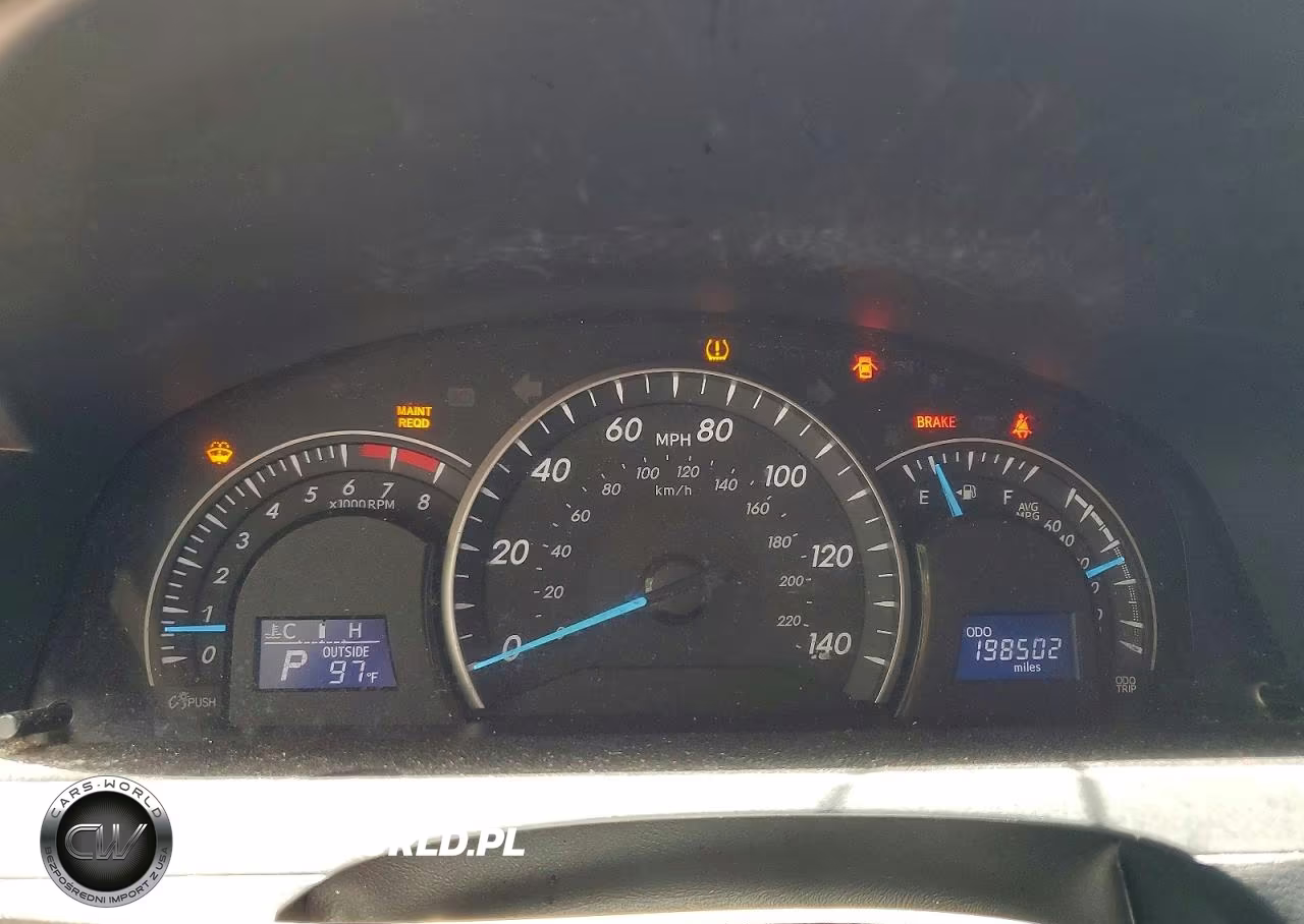 2015 Toyota Camry Le VIN:4T4BF1FK6FR497144 - 9