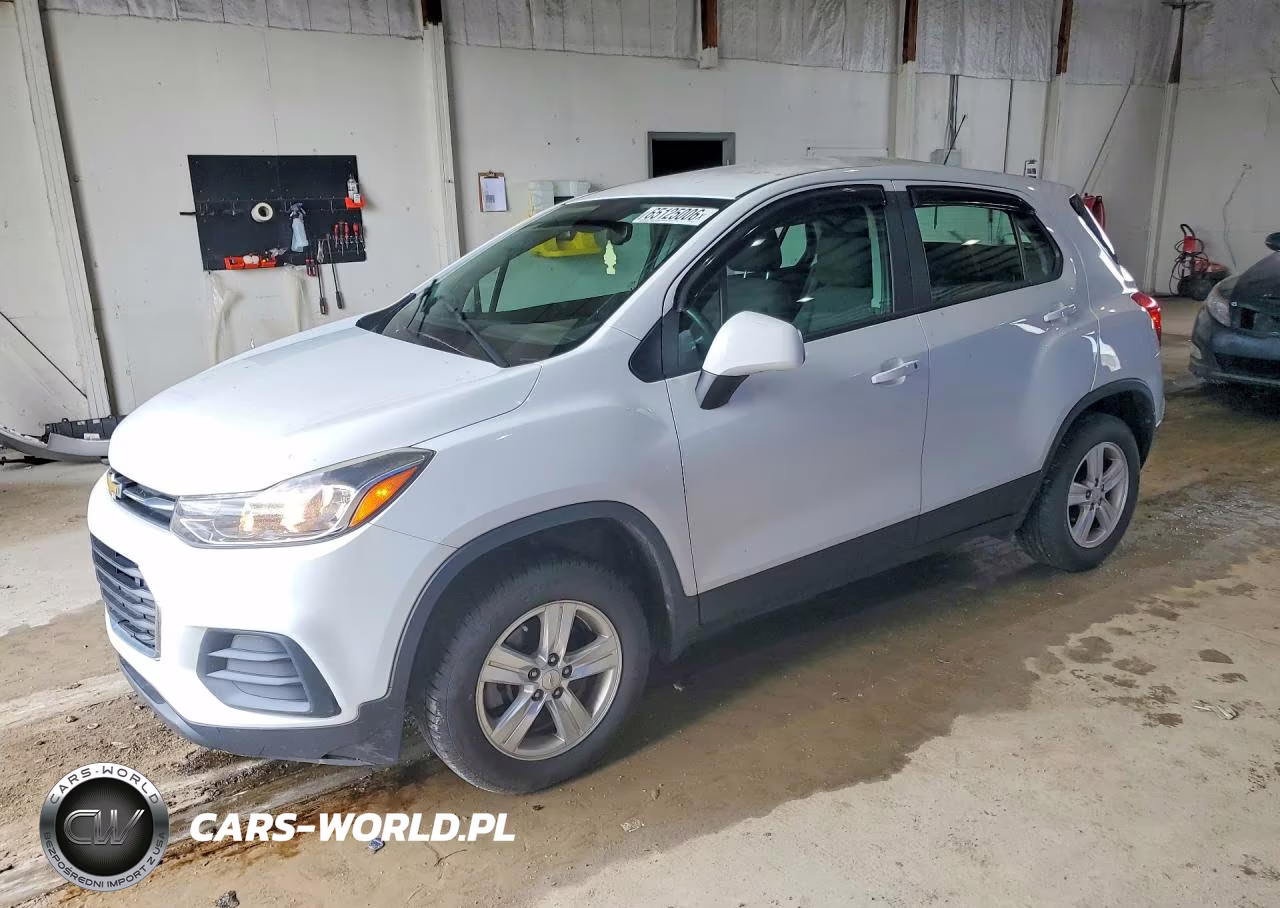 2018 Chevrolet Trax Ls VIN:KL7CJNSB1JB623510 - 1