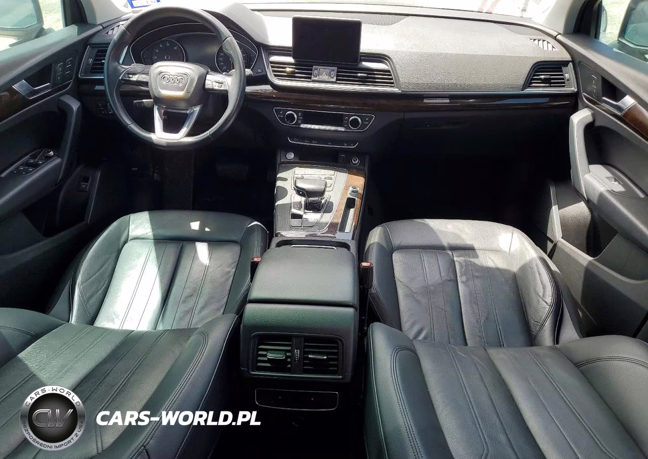 2020 Audi Q5 Premium VIN:WA1ANAFY2L2019385 - 8
