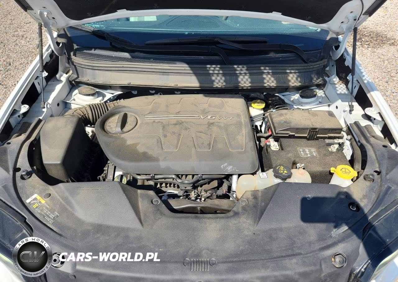 2021 Jeep Cherokee Latitude Lux VIN:1C4PJMMX1MD222636 - 12