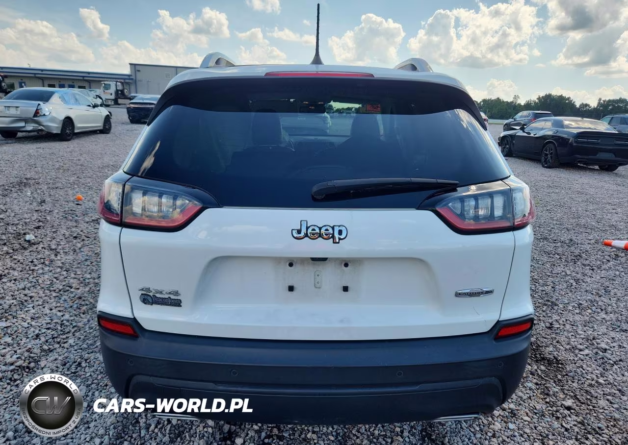 2021 Jeep Cherokee Latitude Lux VIN:1C4PJMMX1MD222636 - 6
