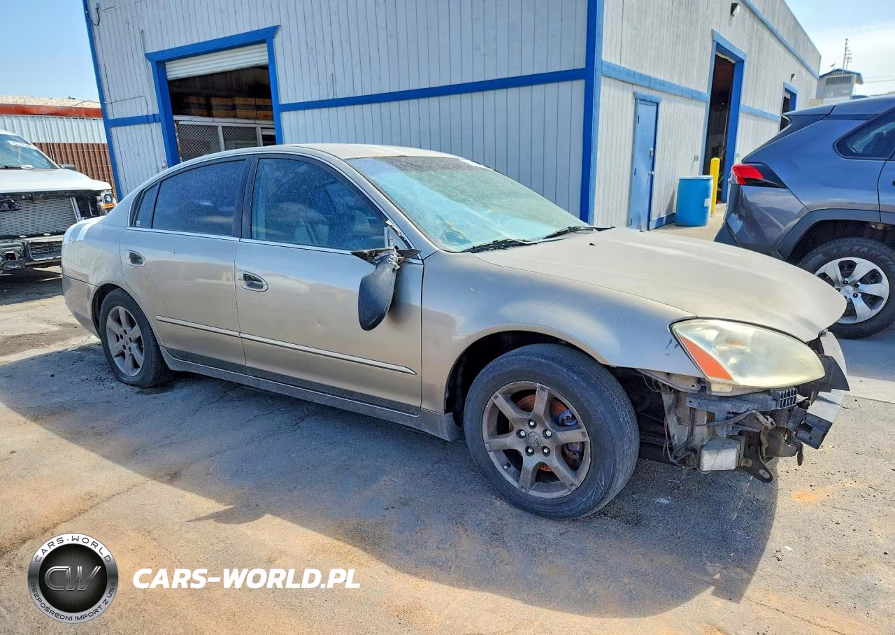2002 Nissan Altima Base VIN:1N4AL11D22C262032 - 4