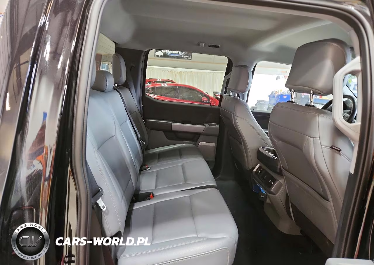 2025 Ford F150 Lightning Xlt VIN:1FT6W3L75SWG02007 - 10