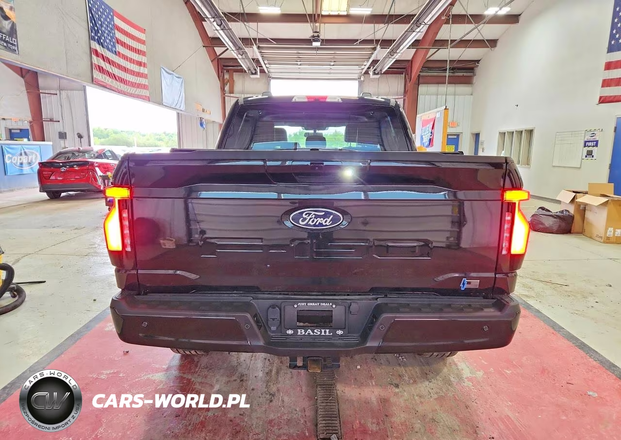 2025 Ford F150 Lightning Xlt VIN:1FT6W3L75SWG02007 - 6