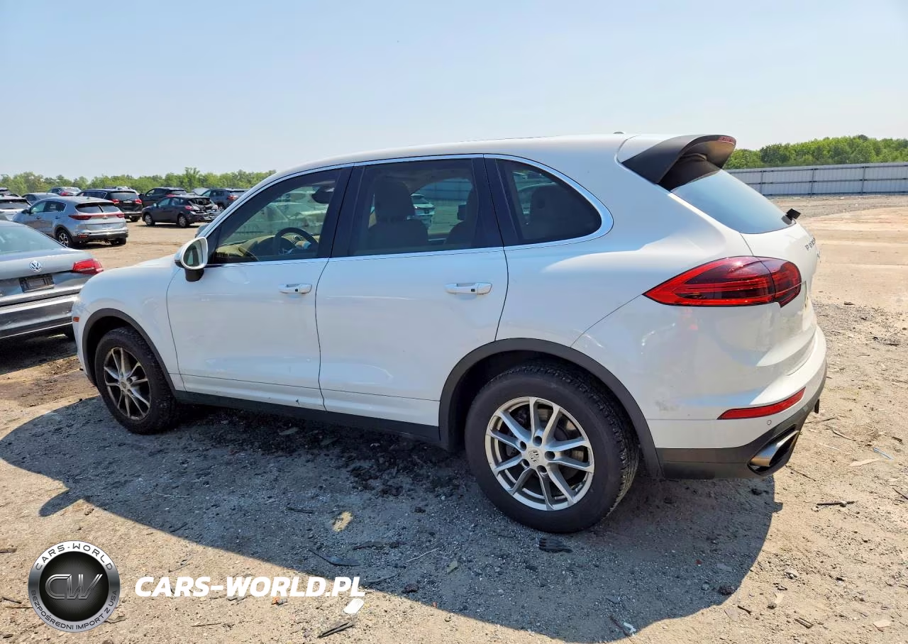 2016 Porsche Cayenne VIN:WP1AA2A20GKA13924 - 2