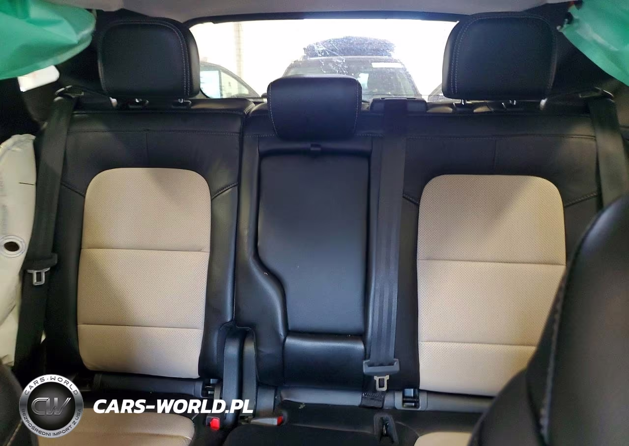 2022 Ford Escape Titanium VIN:1FMCU9J90NUA93973 - 10
