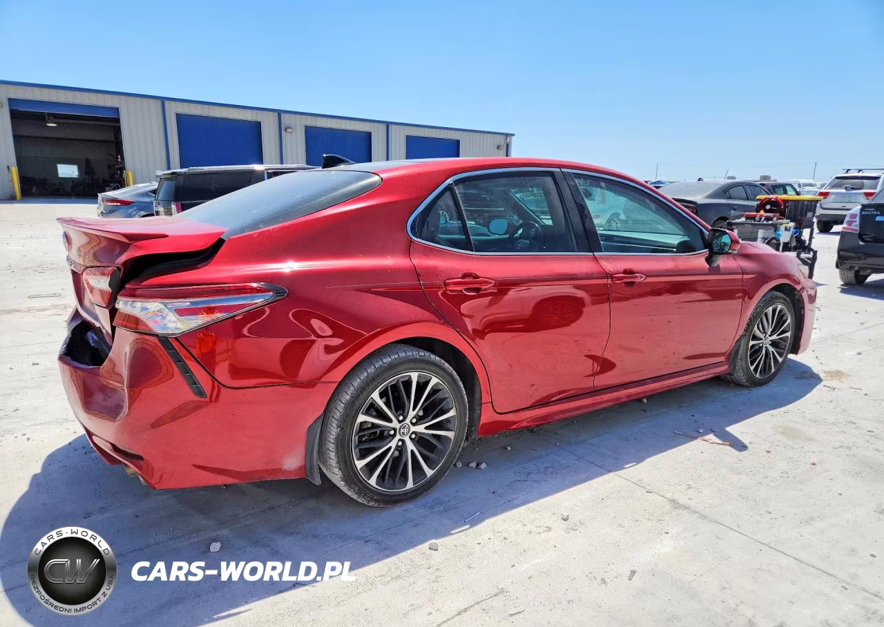 2019 Toyota Camry Xse VIN:4T1B61HK3KU171318 - 3