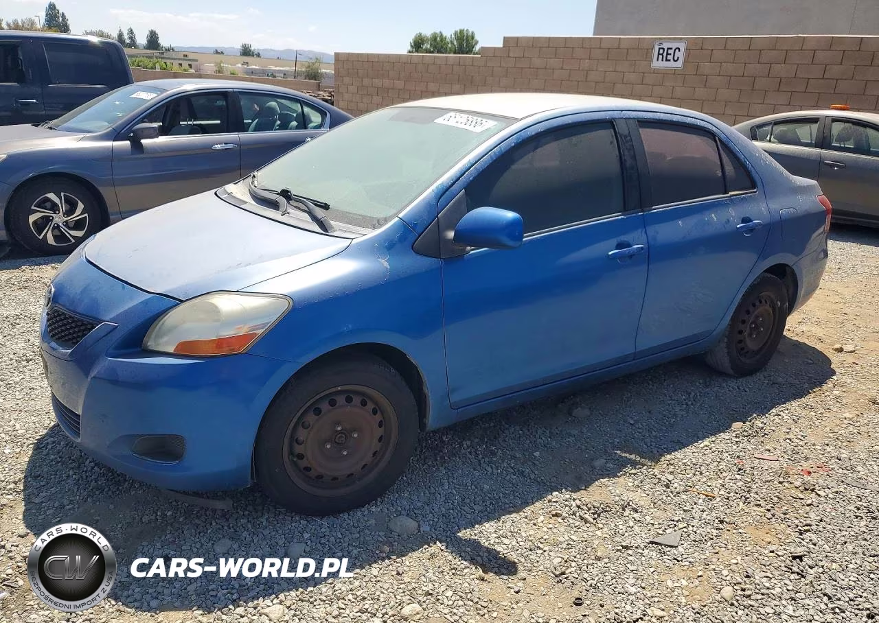 2010 Toyota Yaris Base