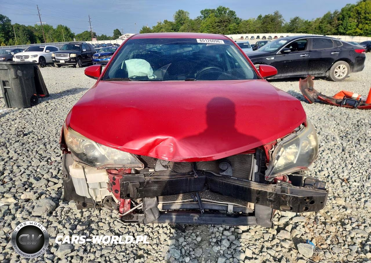 2014 Toyota Camry Se VIN:4T1BF1FK5EU823265 - 5