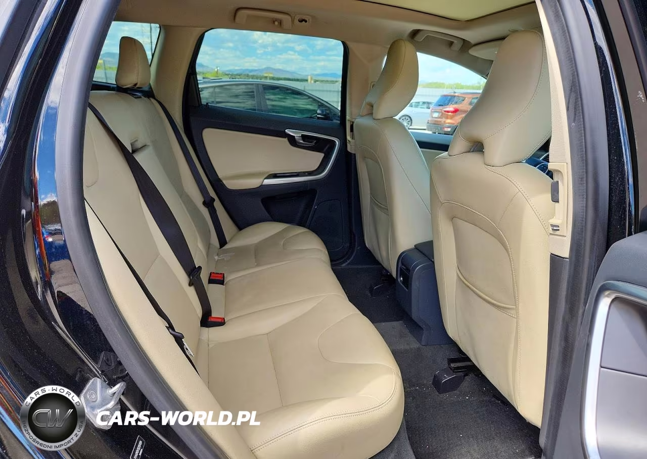 2016 Volvo Xc60 T5 Premier VIN:YV440MDK1G2901894 - 11