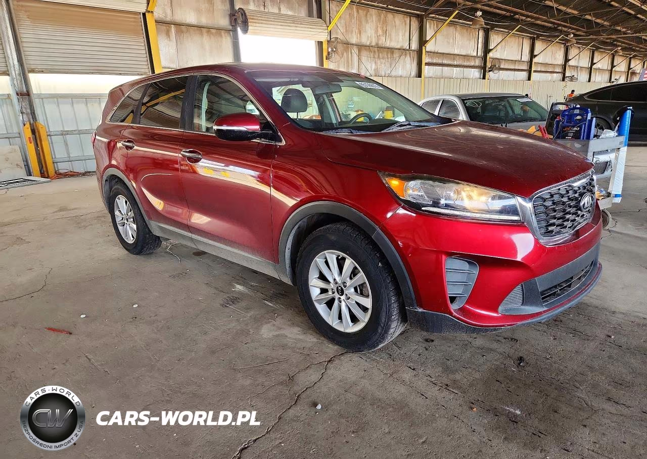 2020 Kia Sorento S VIN:5XYPG4A50LG612242 - 4