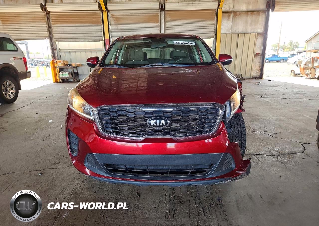 2020 Kia Sorento S VIN:5XYPG4A50LG612242 - 5