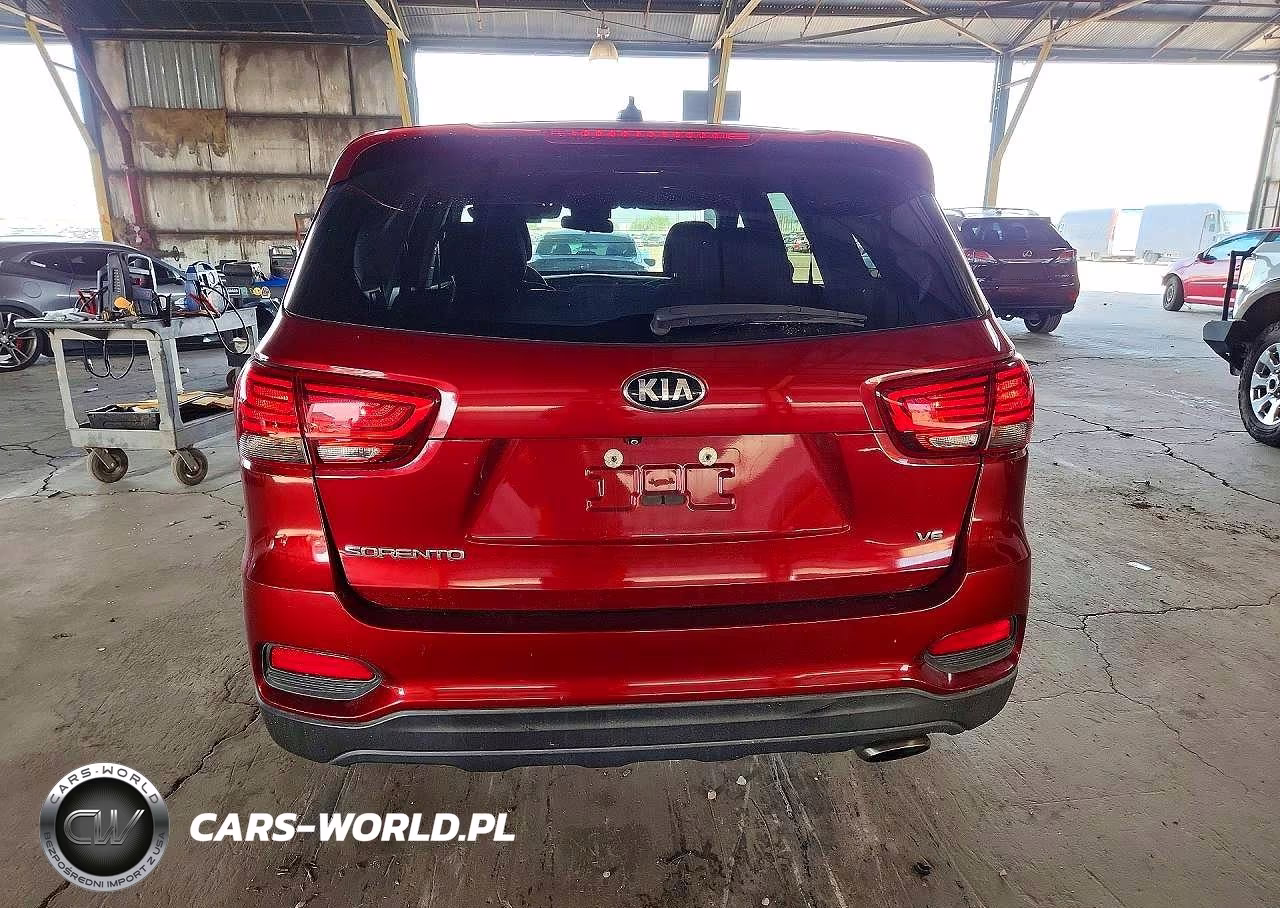 2020 Kia Sorento S VIN:5XYPG4A50LG612242 - 6
