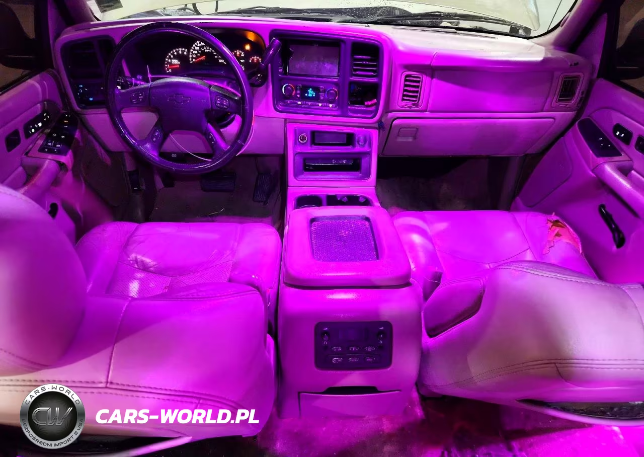 2004 Chevrolet Suburban C1500 VIN:1GNEC16Z34J230552 - 8