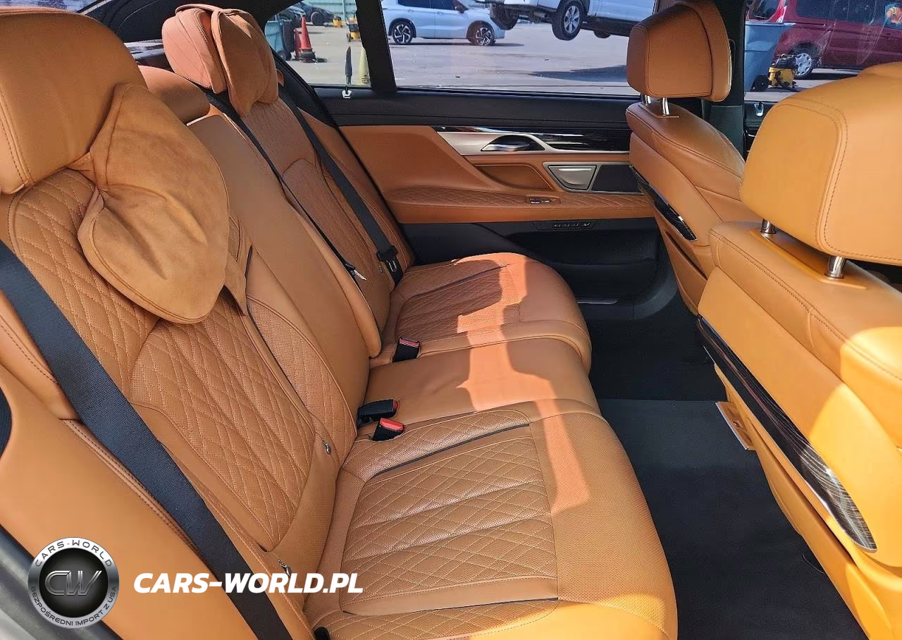 2020 BMW 750 Xi VIN:WBA7U2C08LGJ59982 - 10
