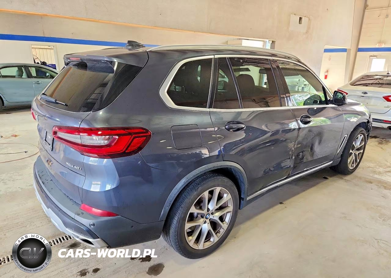 2020 BMW X5 xDrive40I VIN:5UXCR6C05LLL76258 - 3