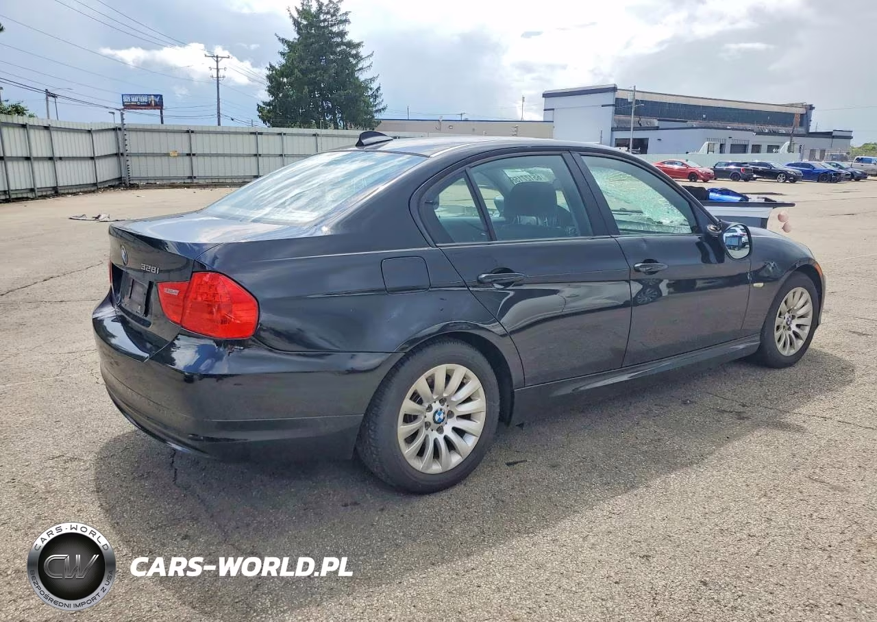 2009 BMW 328 I VIN:WBAPH77529NM28103 - 3