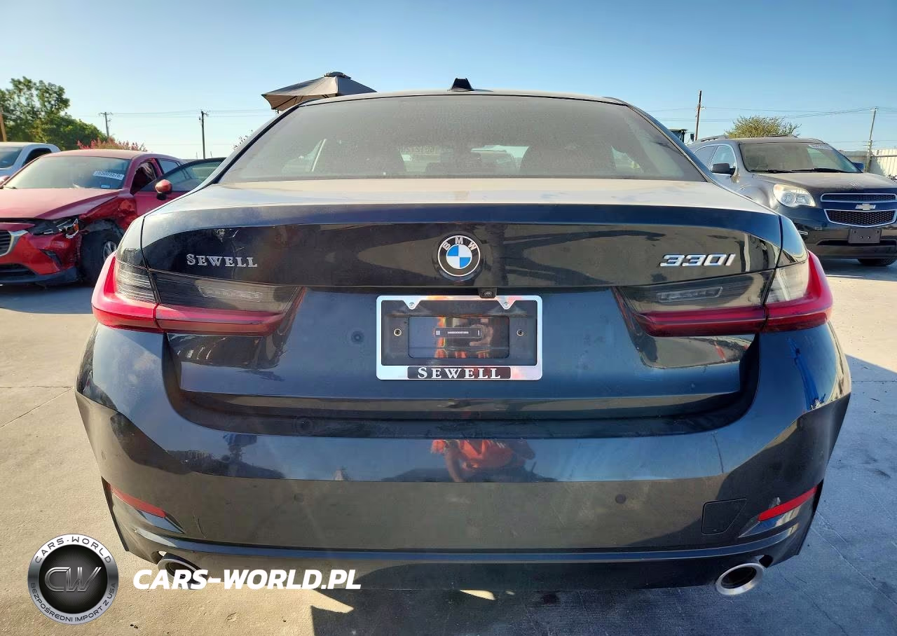 2025 BMW 330I VIN:3MW69CW06S8F29855 - 6