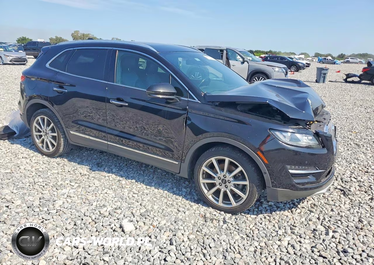 2019 Lincoln Mkc Reserve VIN:5LMCJ3C92KUL18597 - 4