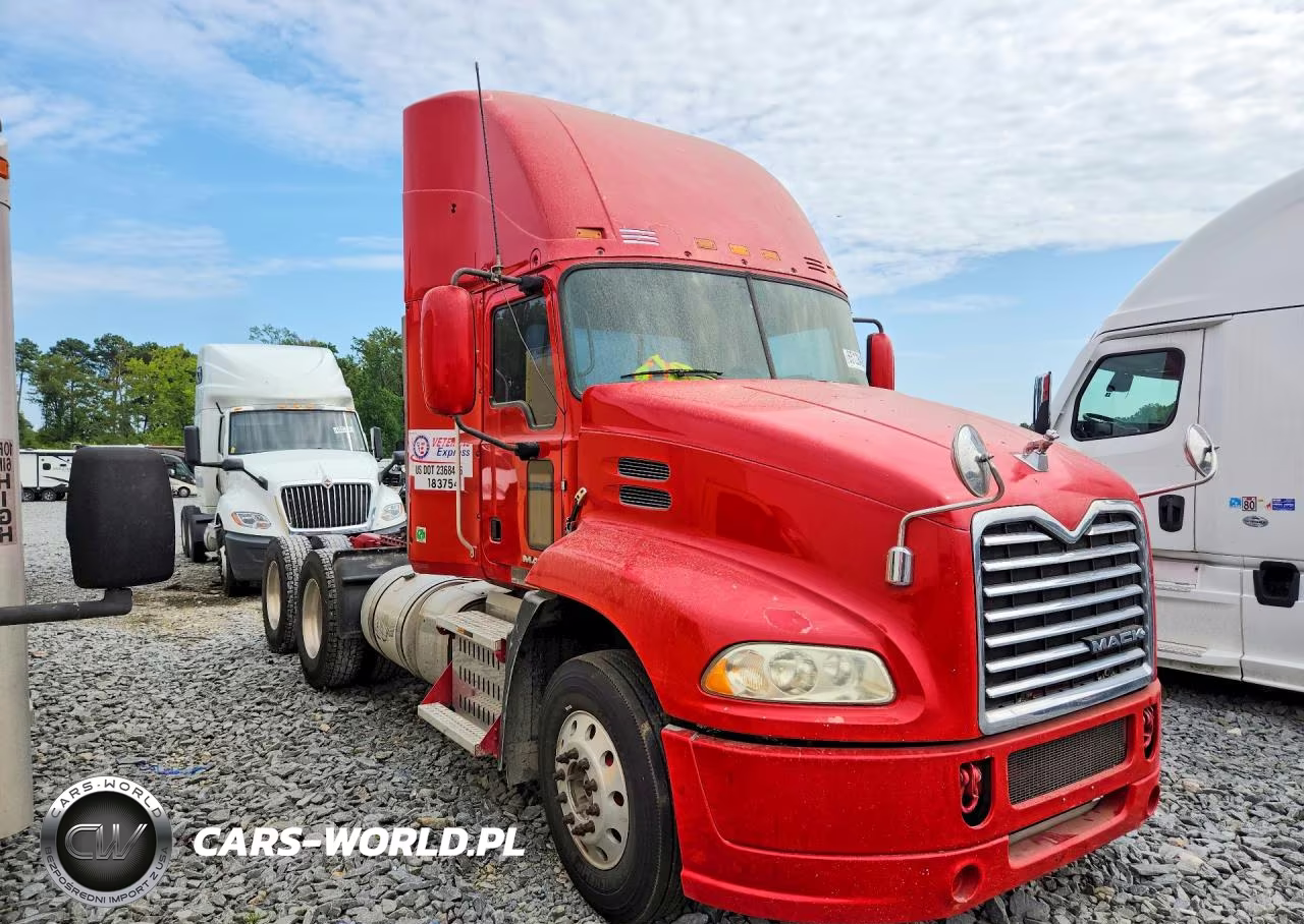 2015 Mack Pinnacle VIN:1M1AW02Y1FM051546 - 4